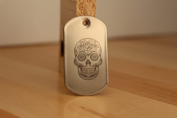 pict-H-stainless-dogtag