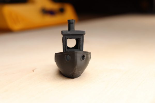 pic-benchy-front